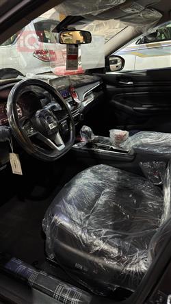 نيسان ألتيما